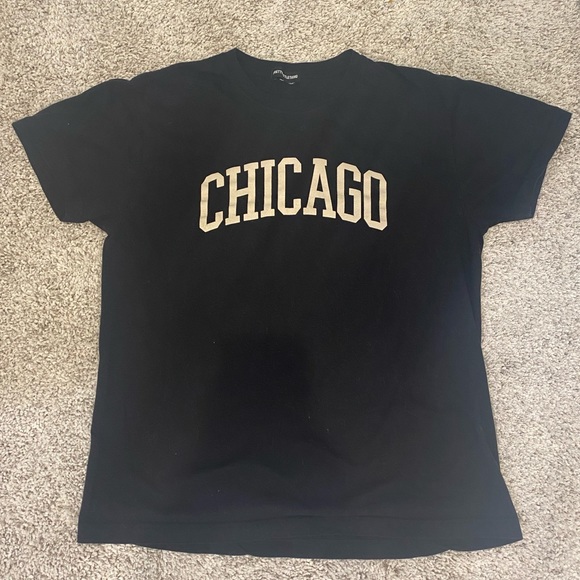 Pretty Little Thing TShirt - Picture 2 of 3